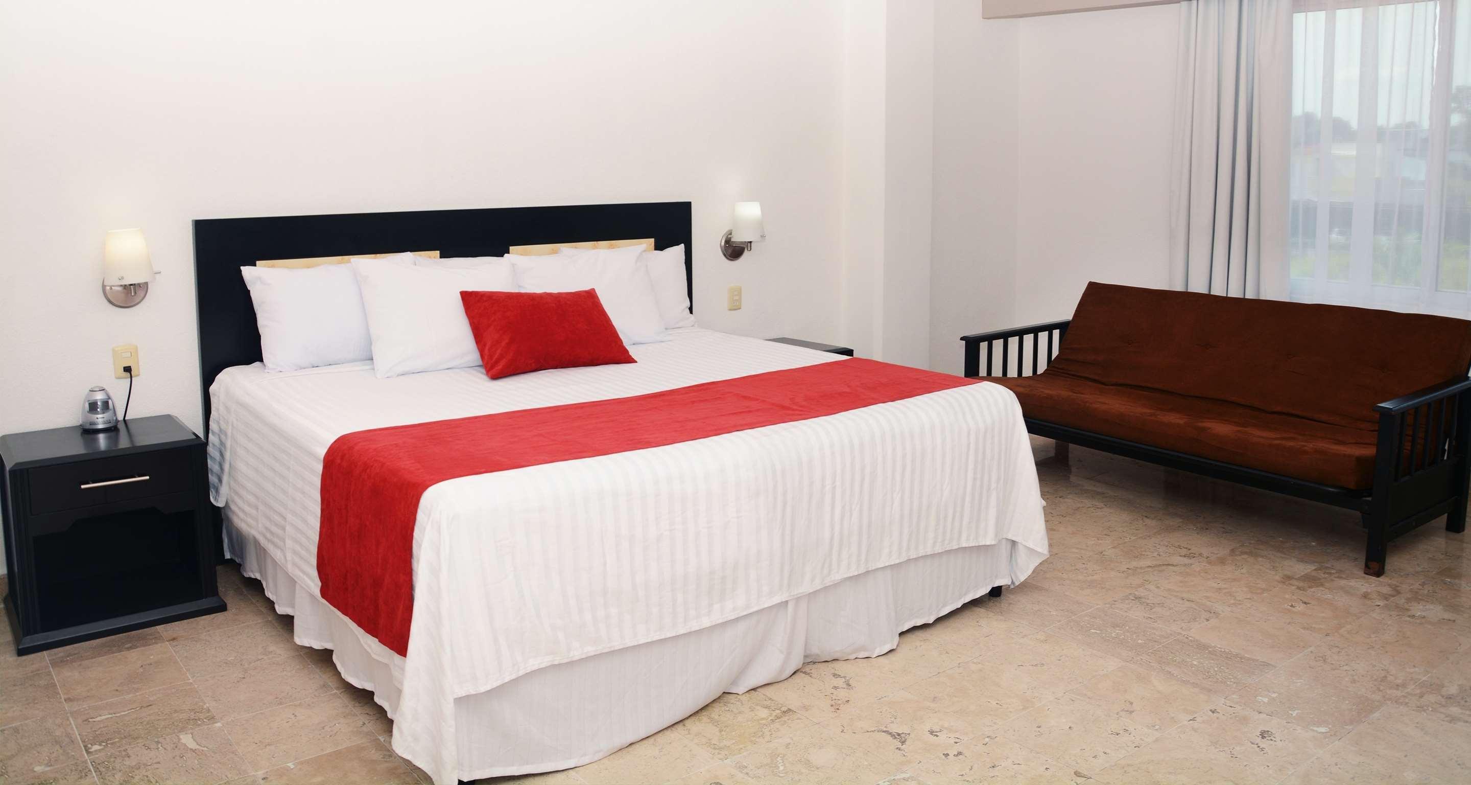 Western Copper Hills Hotel