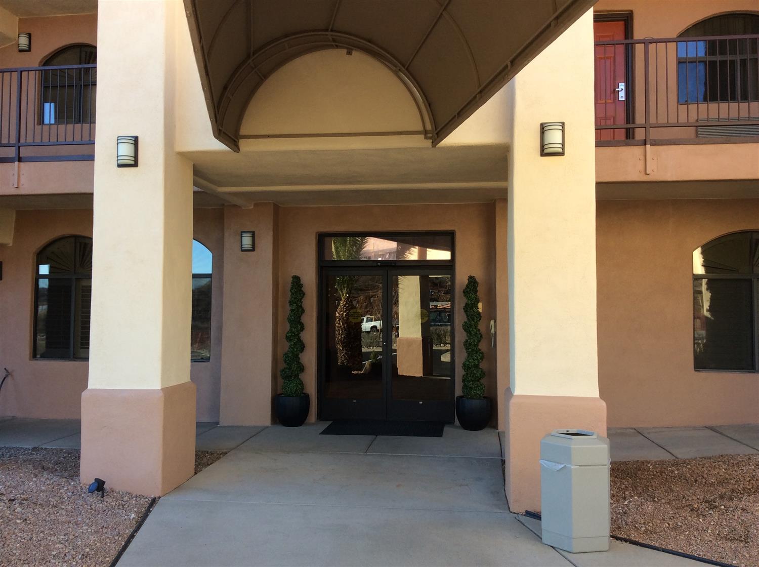 Western Copper Hills Hotel 3*